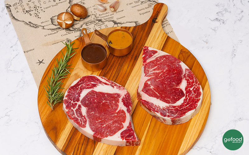 Thăn lưng bò Mỹ là phần thịt có tỷ lệ vân mỡ hoàn hảo