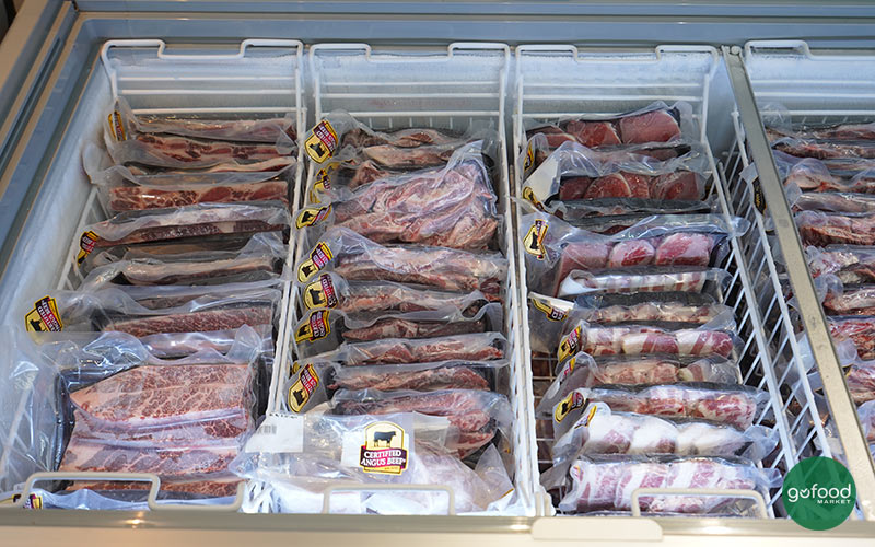 Bảo quản thịt bò ở nhiệt độ thấp trong tủ chuyên dụng