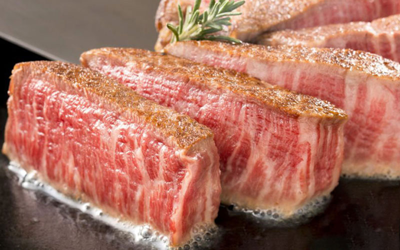 Chế biến thịt thăn lưng bò Kobe Nhật Bản A5