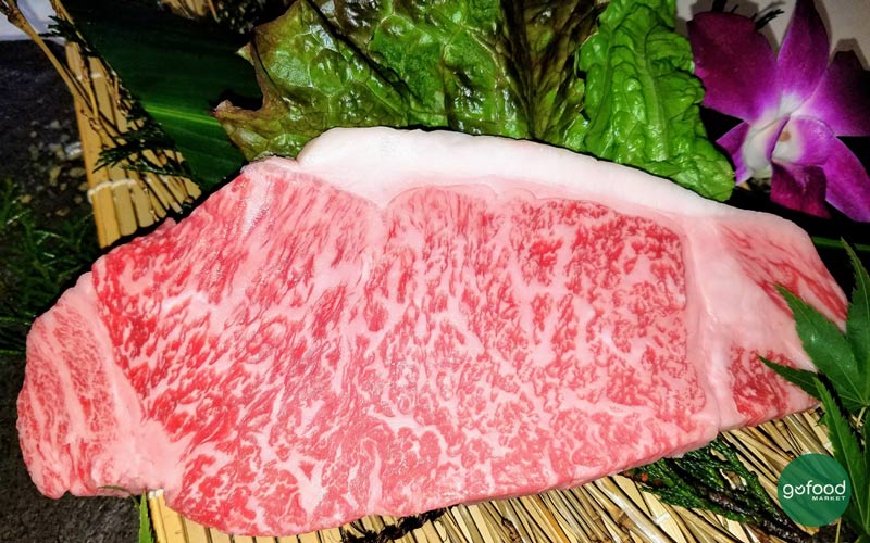 Bò Kobe có nguồn gốc từ bò đen Tajima-ushi của Nhật